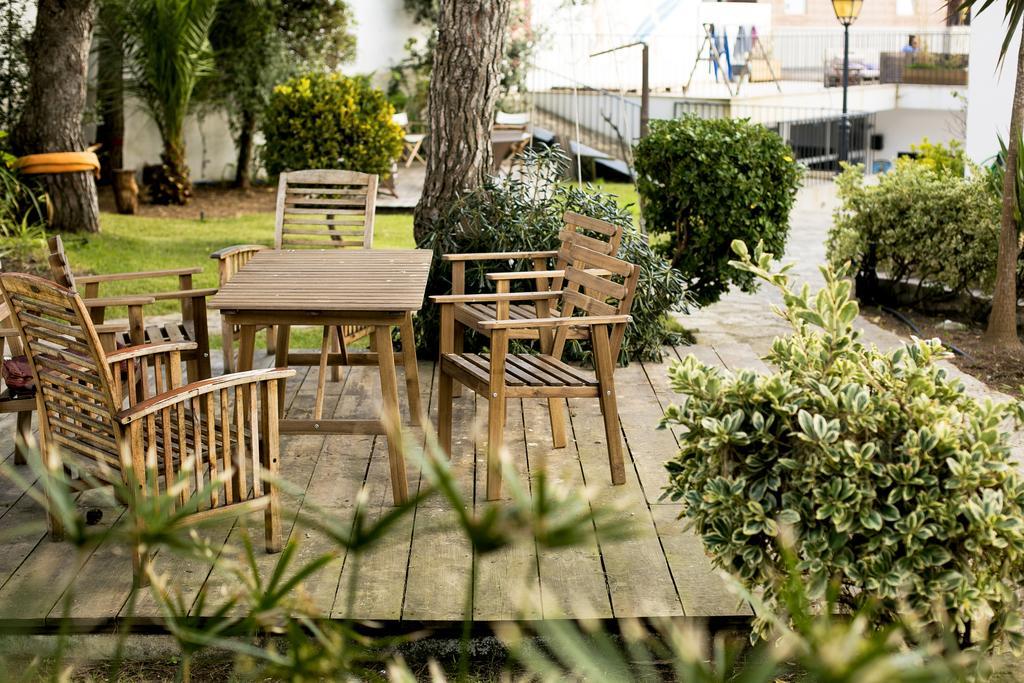 Amar Hostel & Suites Ericeira Exterior photo