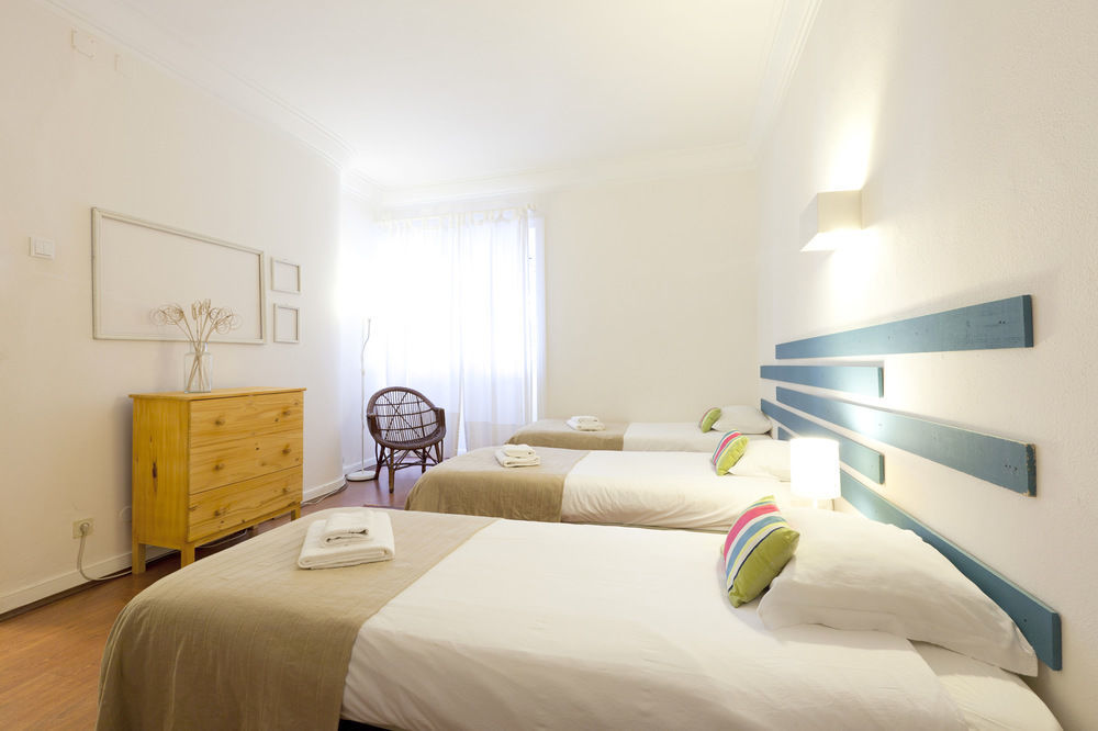 Amar Hostel & Suites Ericeira Exterior photo