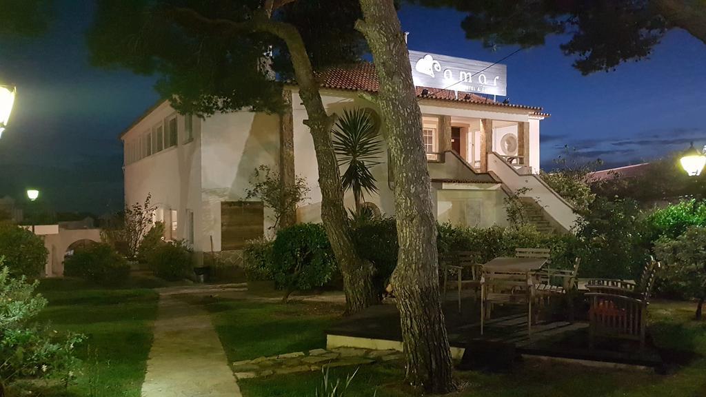 Amar Hostel & Suites Ericeira Exterior photo