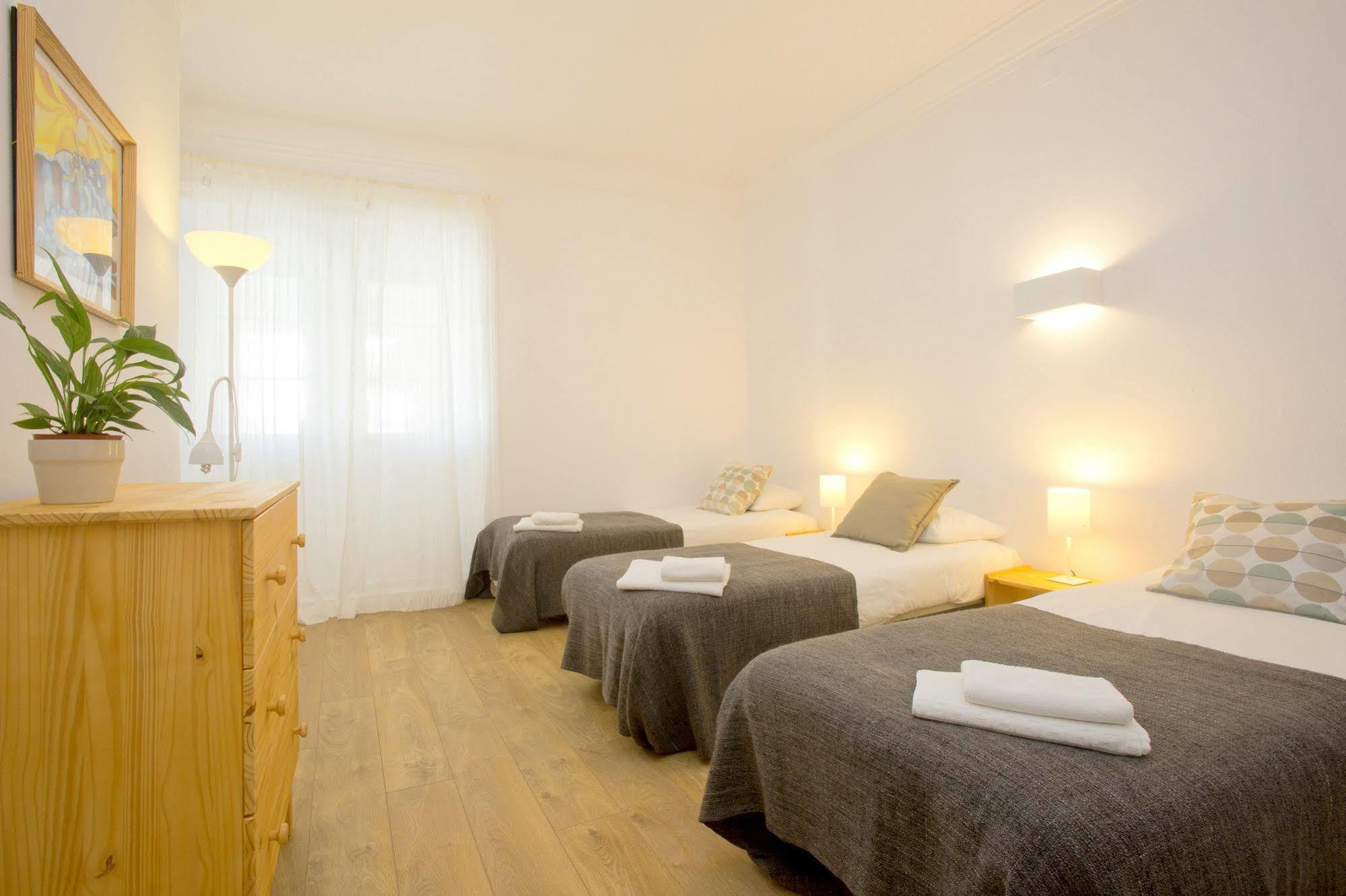 Amar Hostel & Suites Ericeira Exterior photo