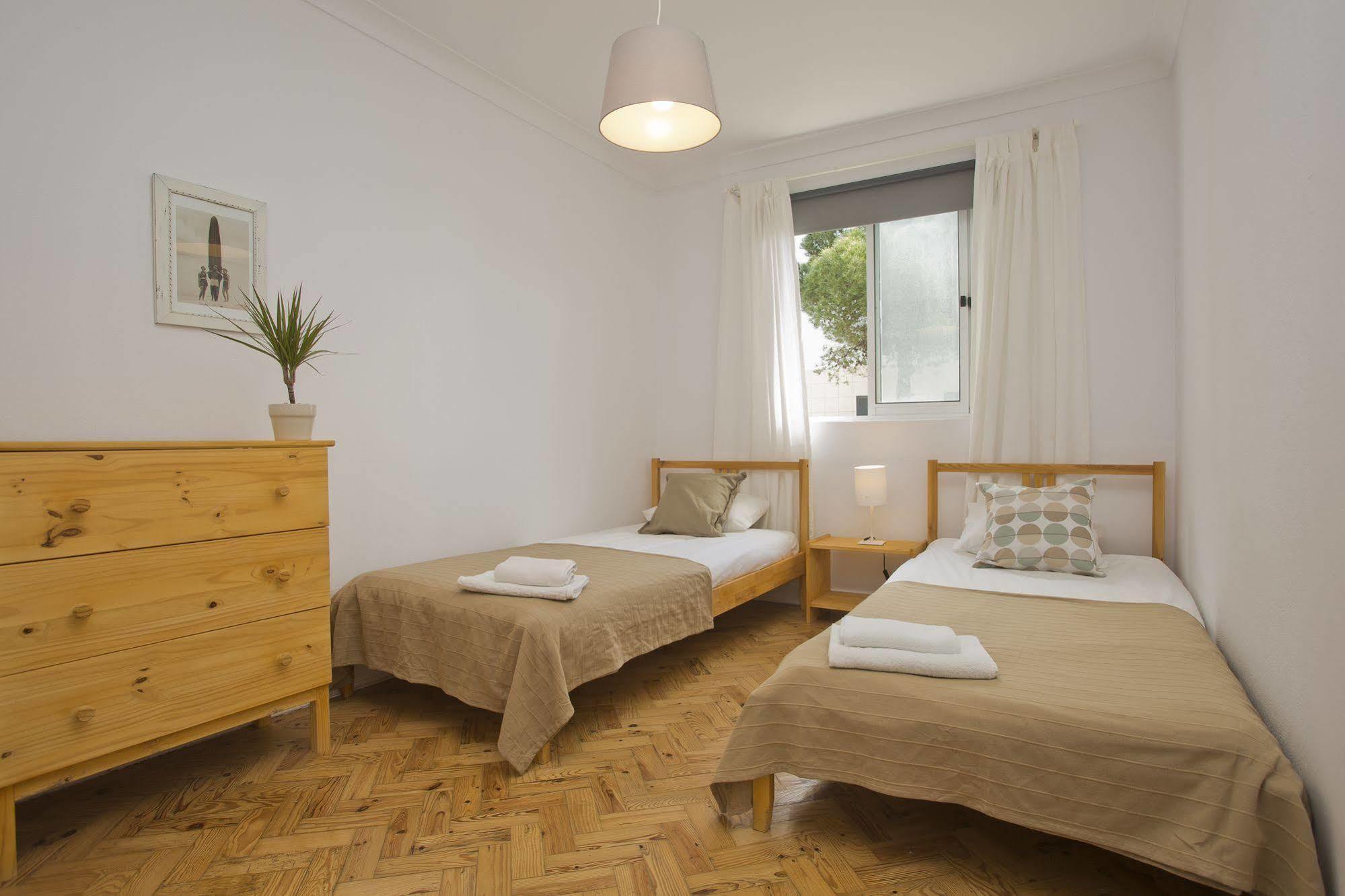 Amar Hostel & Suites Ericeira Exterior photo